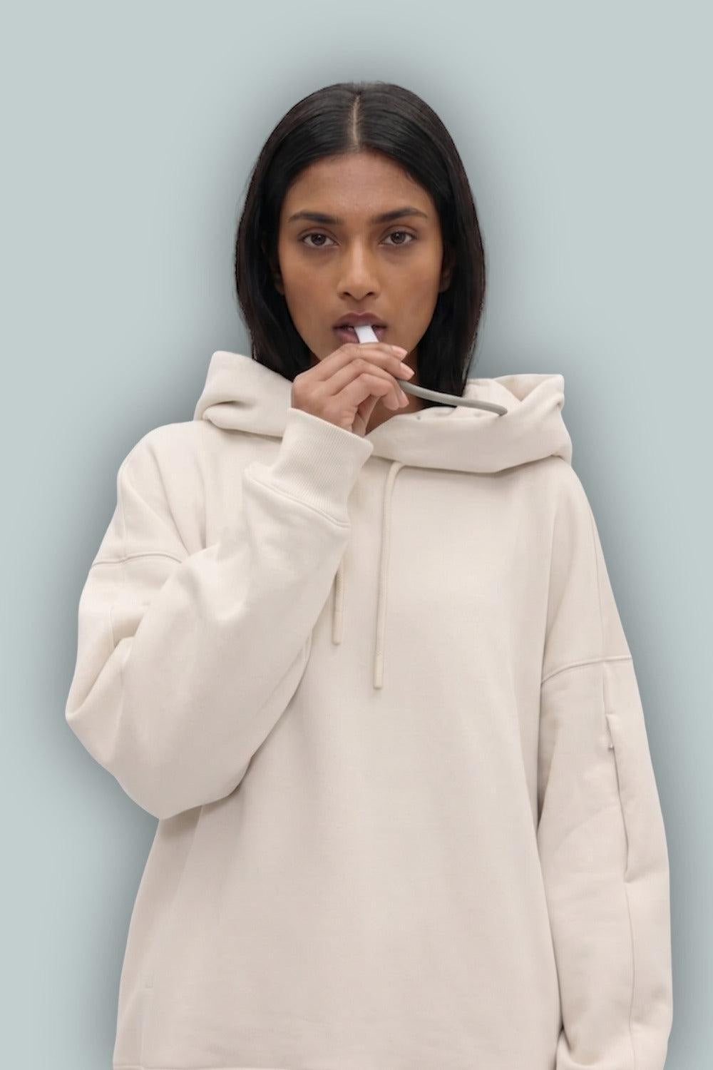 GAP × BÉIS Adult Heavyweight Travel Hoodie- Light Tundra - XXS - Hoodie