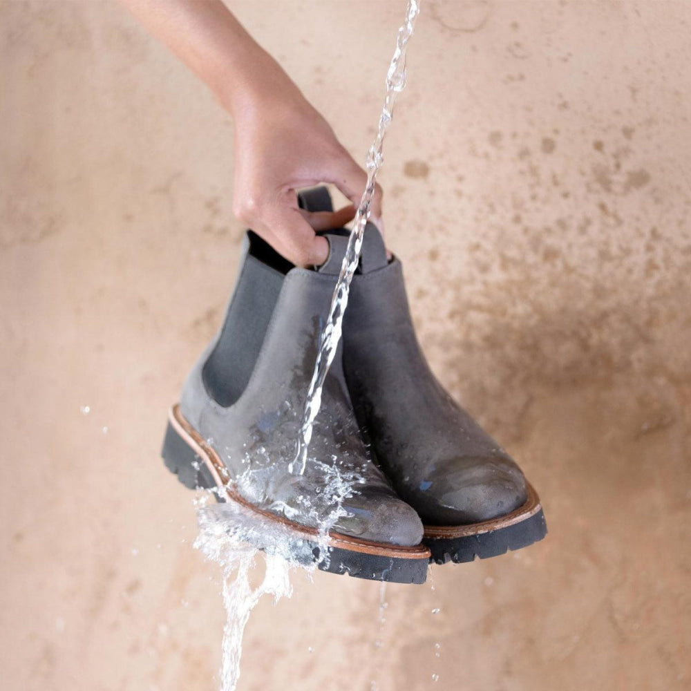 Go-To Lug Chelsea Boot - Grey - FINAL SALE - Boots