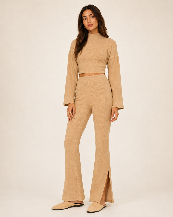 Ribbed Textured Flare Pants With Slits - Camel