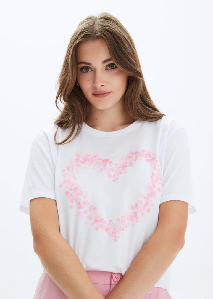 Heart Petals Wide T-Shirt - White - T-shirt
