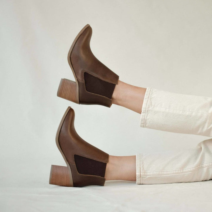 Heeled Chelsea Commuter Boot - Chocolate - FINAL SALE - 7.5 - Boots