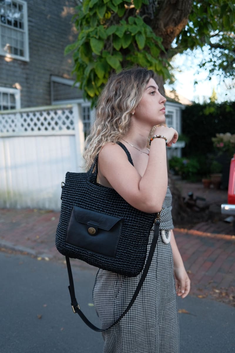 The LIDO Straw Tote - Black
