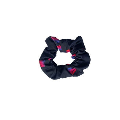 Love Scrunchie - Black