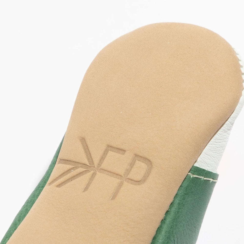 Hole-in-One Oxford Baby Shoe - ’Bootie - Baby Kids Adult’