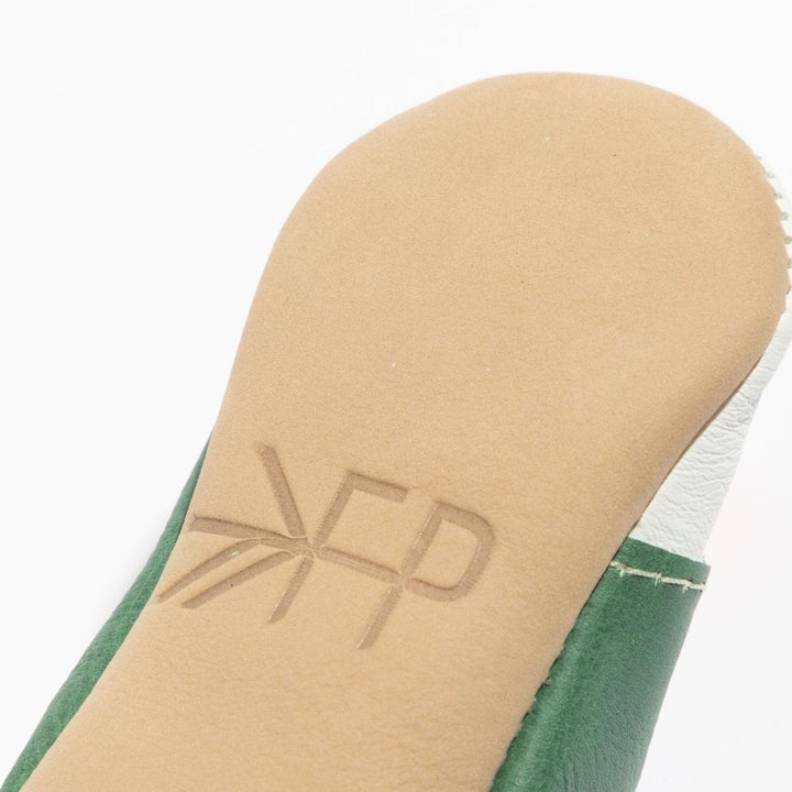 Hole-in-One Oxford Baby Shoe - ’Bootie - Baby Kids Adult’