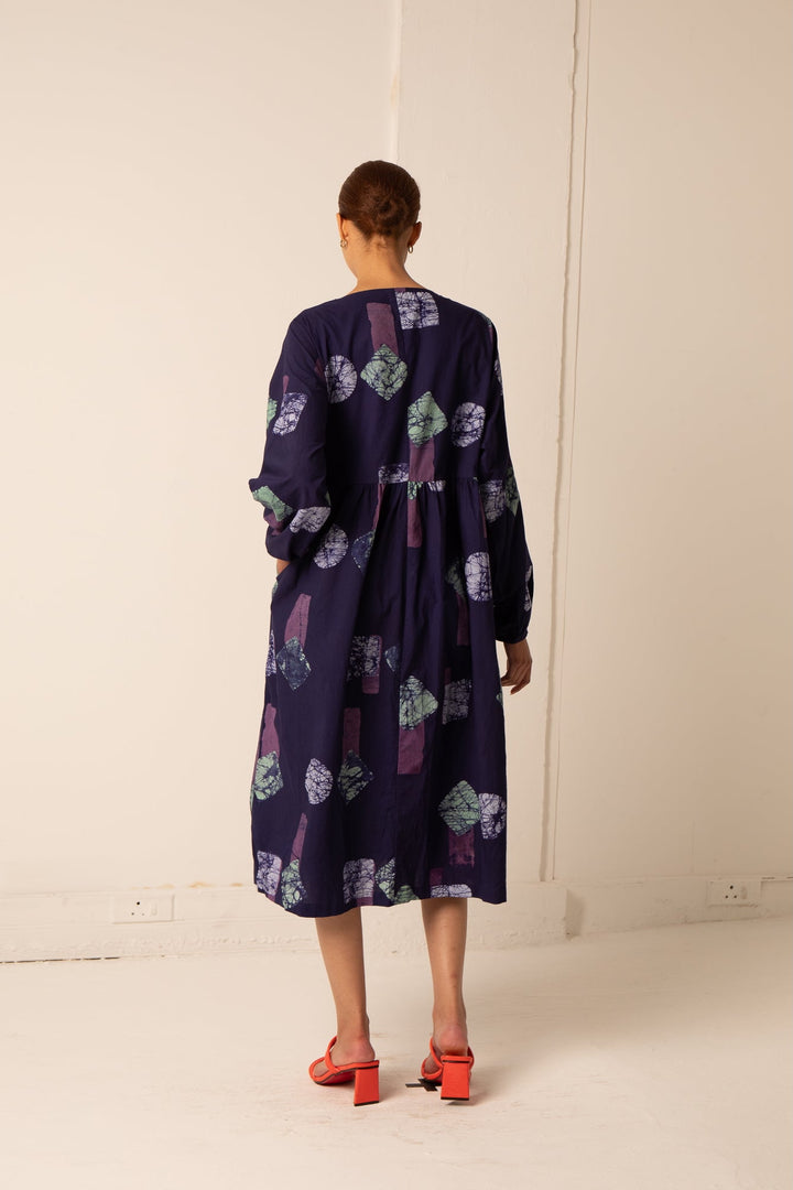 Mariam Dress - Location