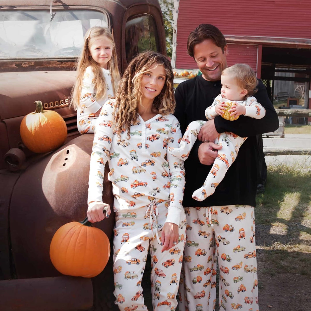 Women's Jogger/Henley Pajama Set - Pumpkin Trucks