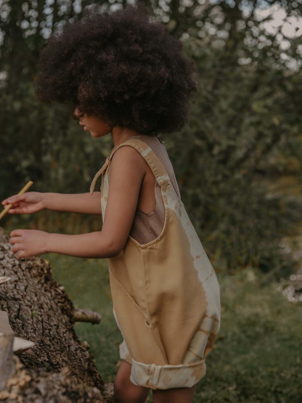 The Tie-Dye Dungaree Short - Camel tie dye