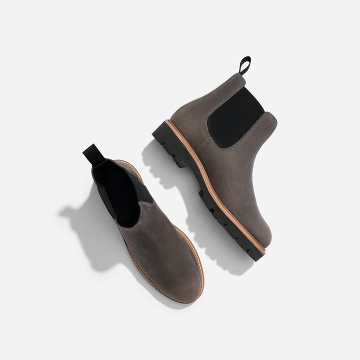 Go-To Lug Chelsea Boot 2.0 - Grey
