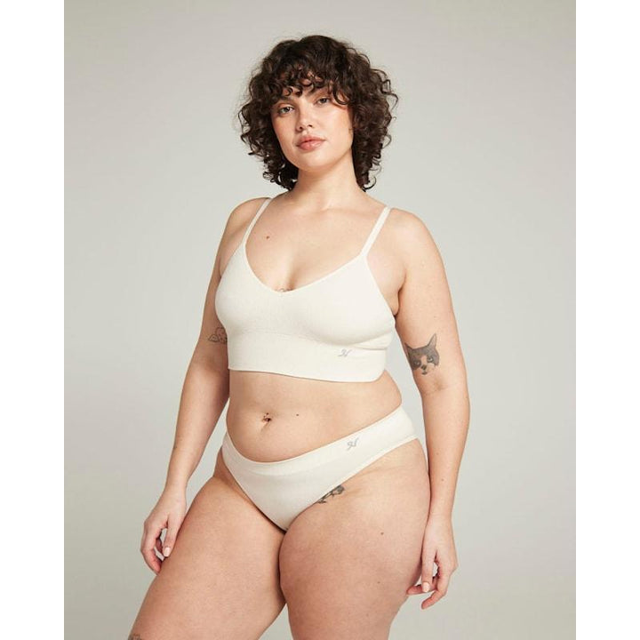 The TENCEL™ Seamless Bralette - White Sand