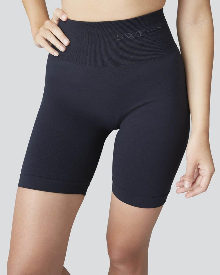 Jill Bike Shorts - Black - Shorts