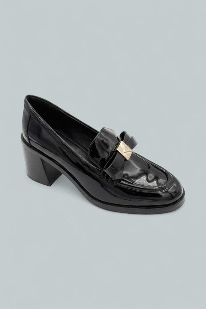 Women's Deco Bow Loafer Pumps - Black