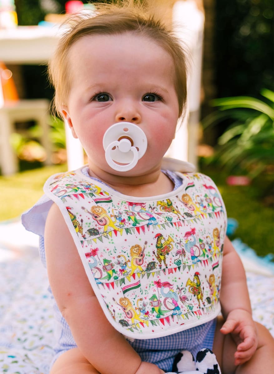 Classic Bib - Musical Jubilee In White