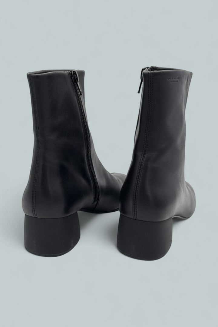 Livia Ankle Boots - Black