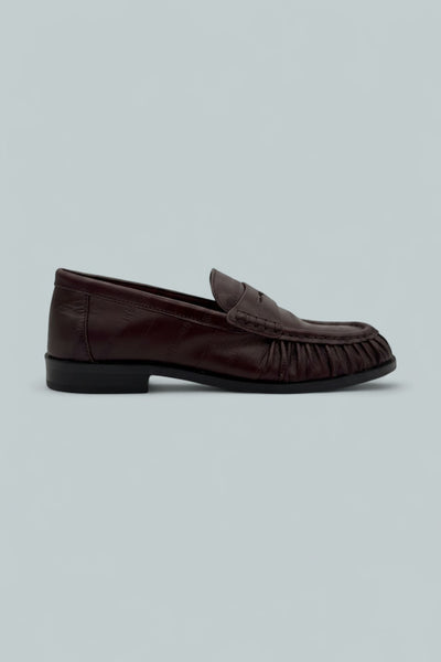 Women's Hanah Loafer Flats Exclusive - Wine