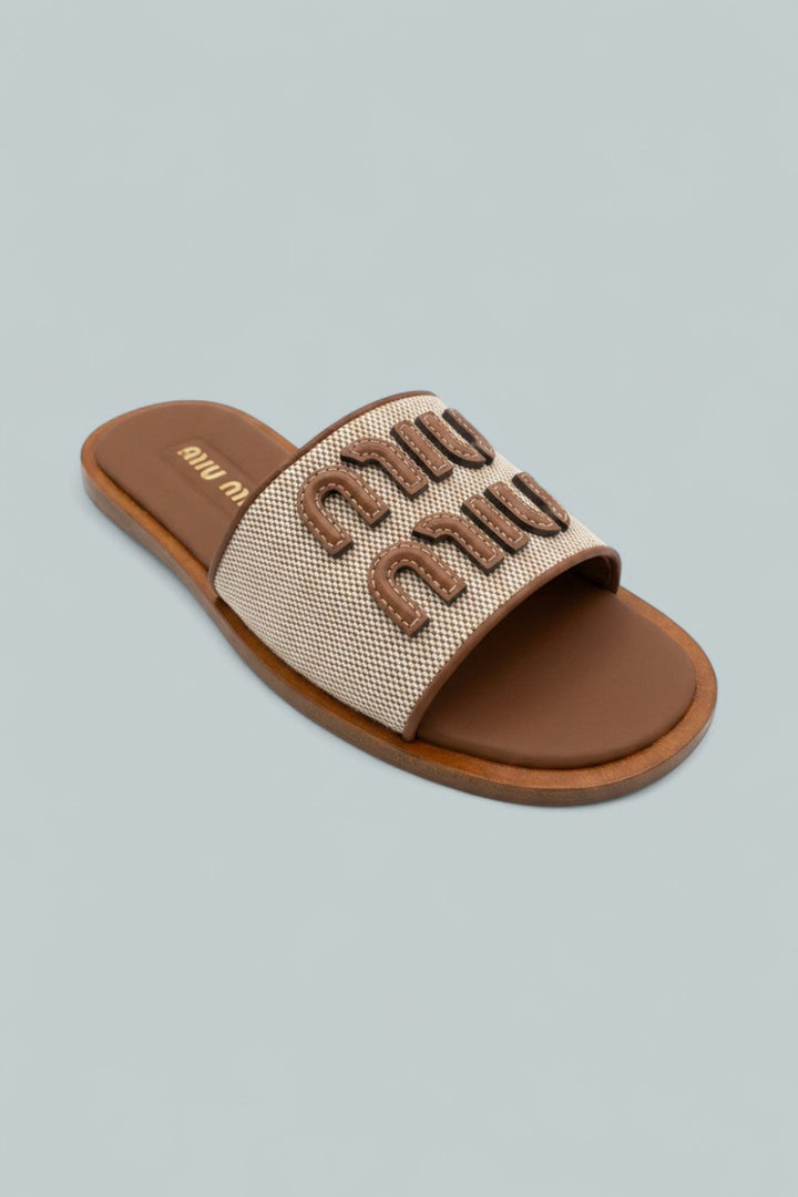 Logo Slide Sandals - Natura + Bra - EU 36 / US 6 - Sandals