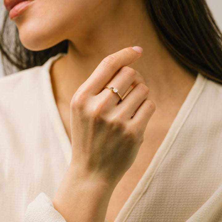 Luma Gemstone Ring - Rainbow Moonstone + White Topaz - Ring