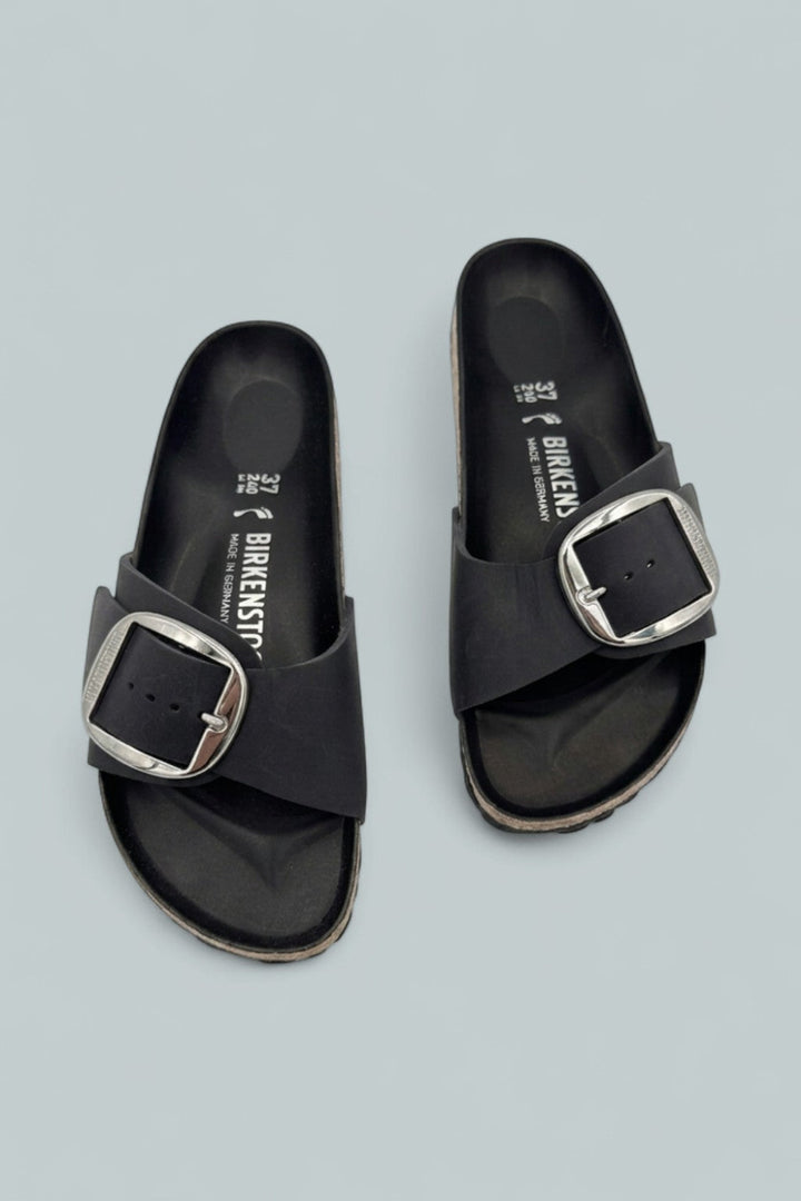 Madrid Big Buckle Sandals - Black Leather/Silver - US 6W / US 4M - Sandals