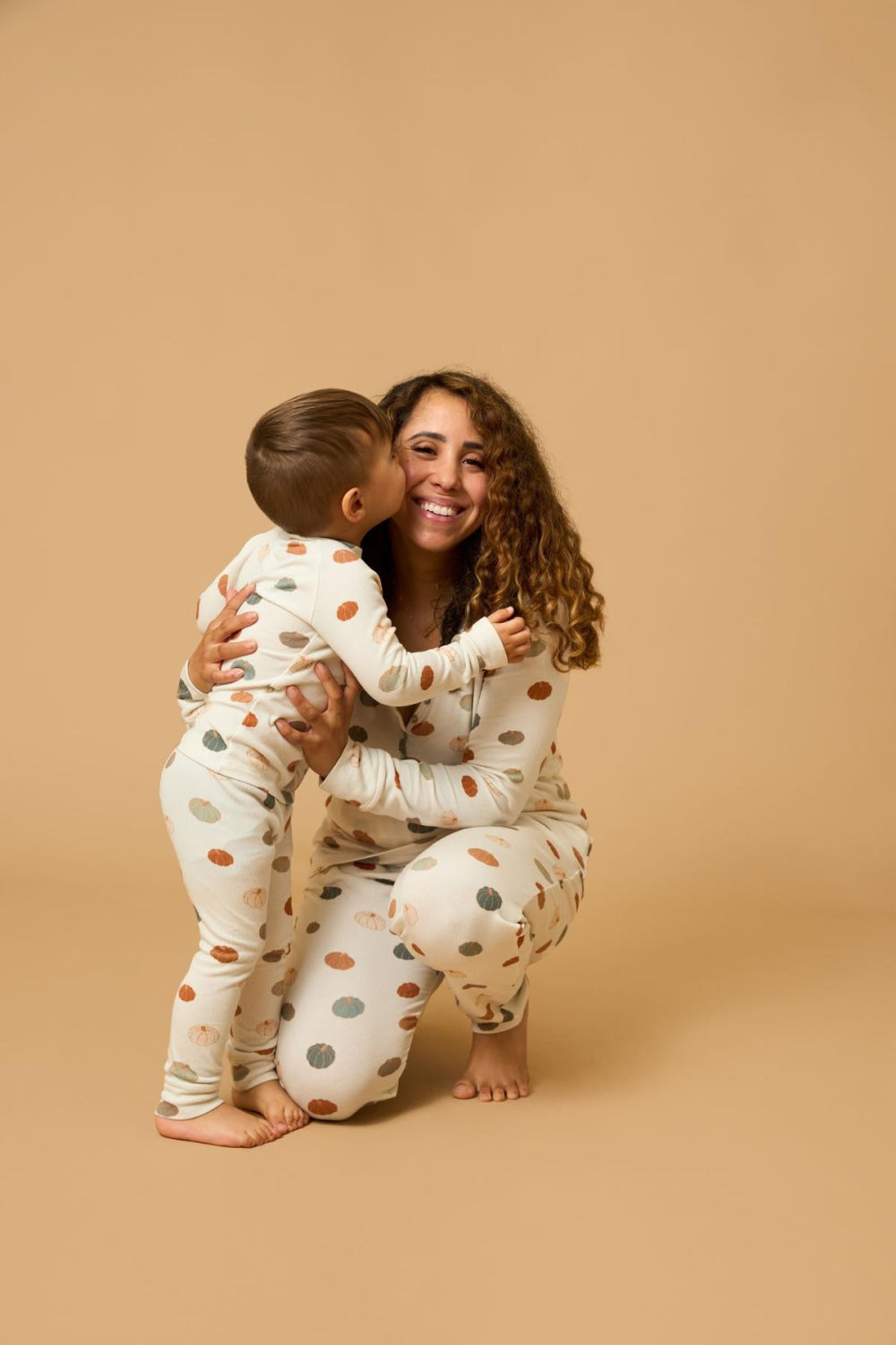 Mama Henley Top - Pumpkins - Pajamas