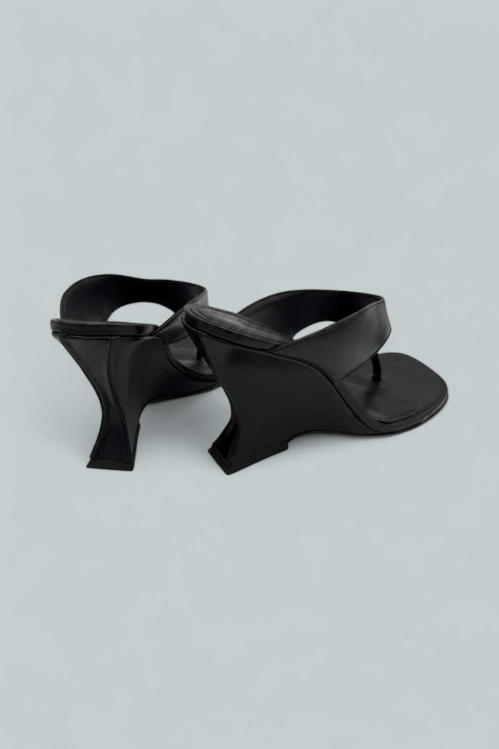 Maya Leather Sandals - Black Leather - 8.5 - Sandals