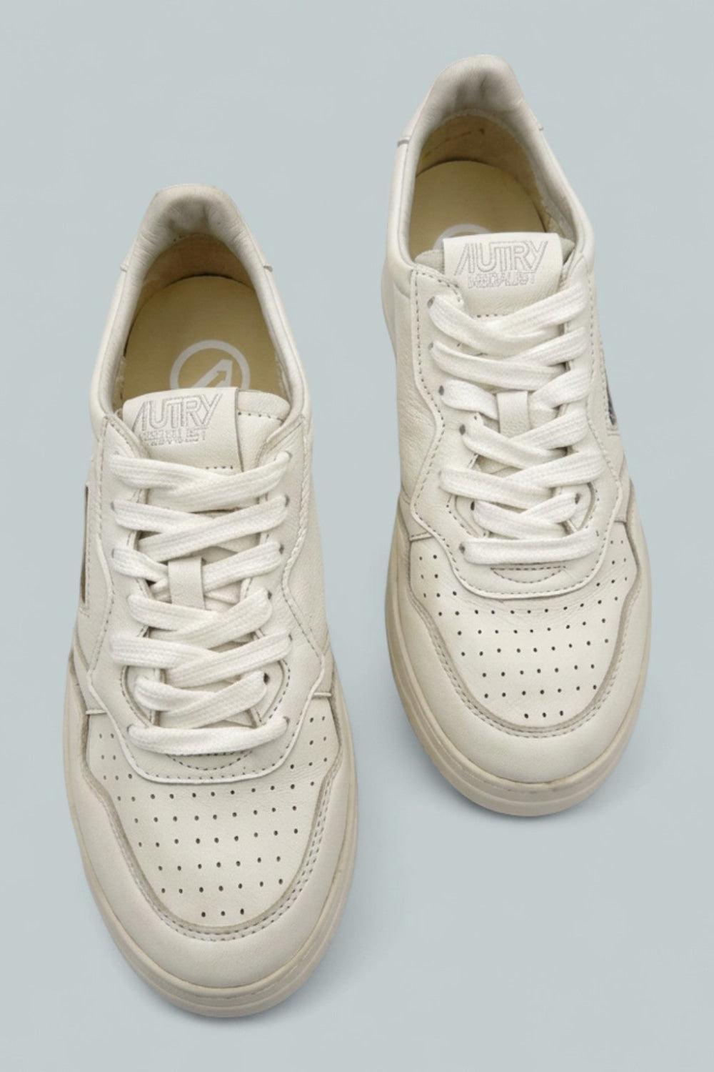Medalist Low - White - 7 - Sneaker