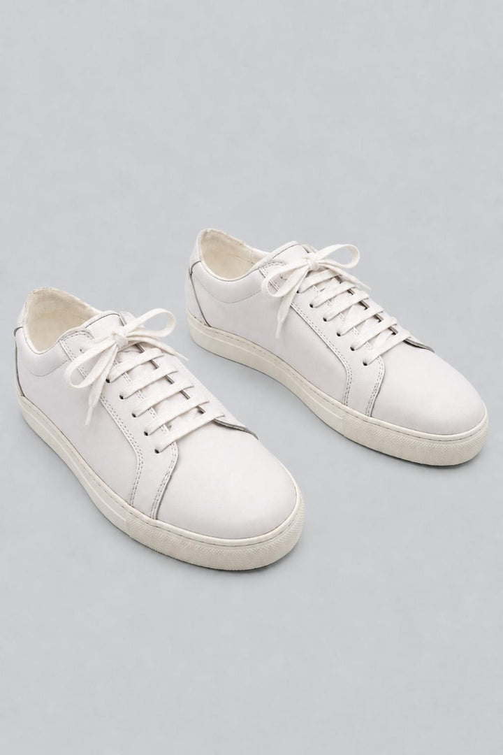 Men’s Lace Up Sneakers Exclusive - White - Sneaker