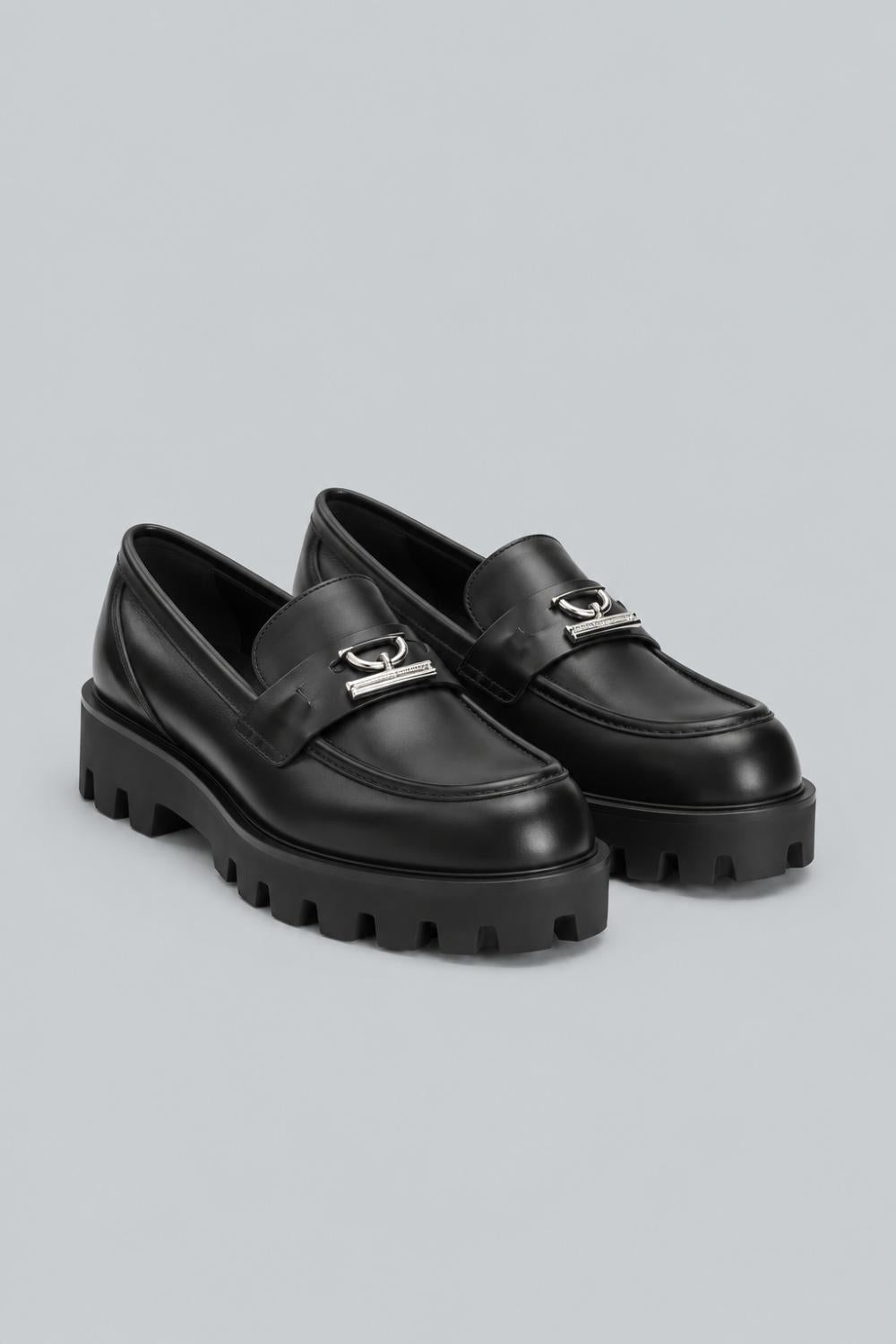 Men’s T-Bar Parachute Loafers - Black Silver - 9US / 42EU - Loafers