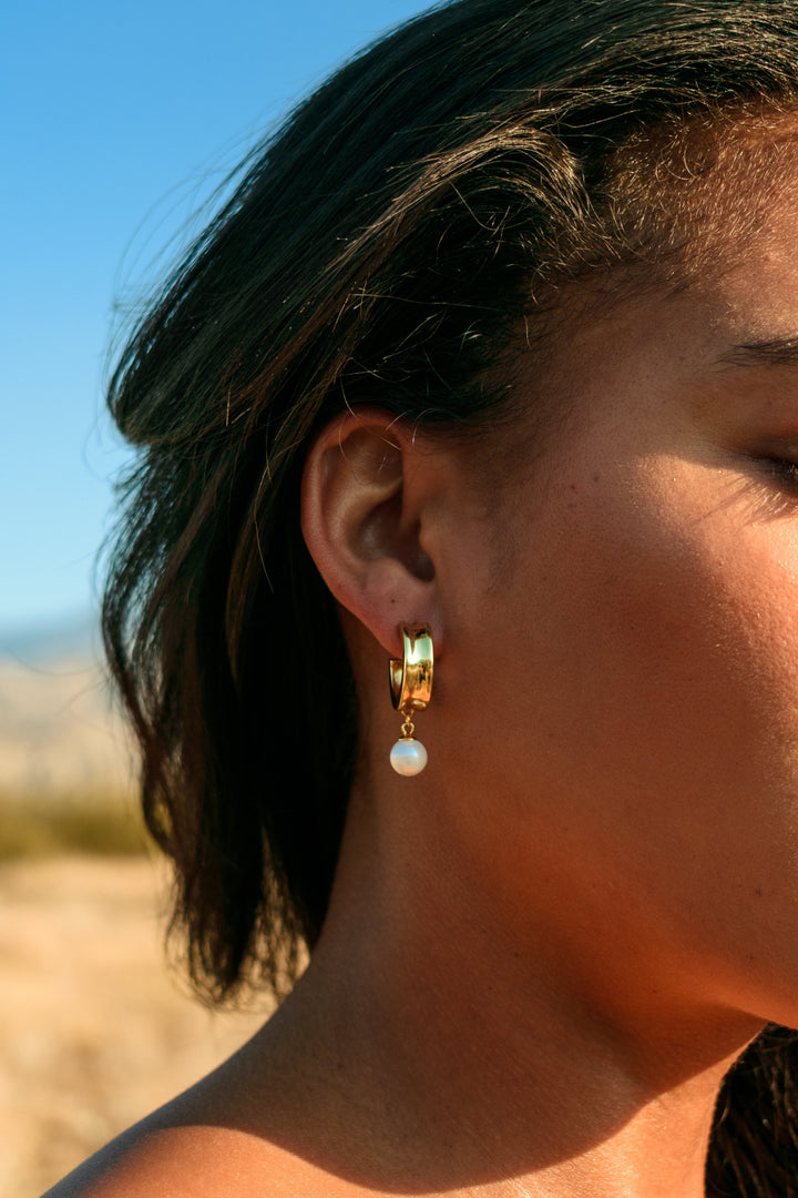 Modern Drop Pearl Earrings - Gold - One Size - Earrings