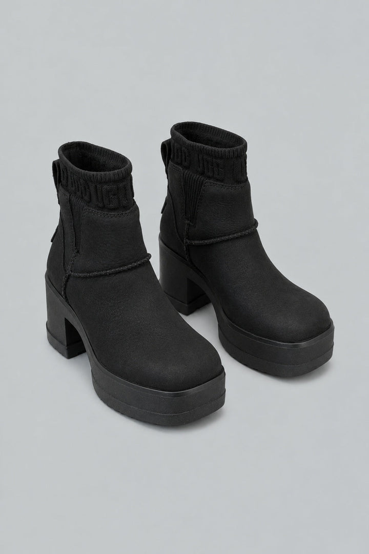 Moxy Chelsea Women’s Boot - Black - 6 - Bootie
