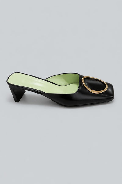 Womens Ring Hardware Pumps - Perfect Black