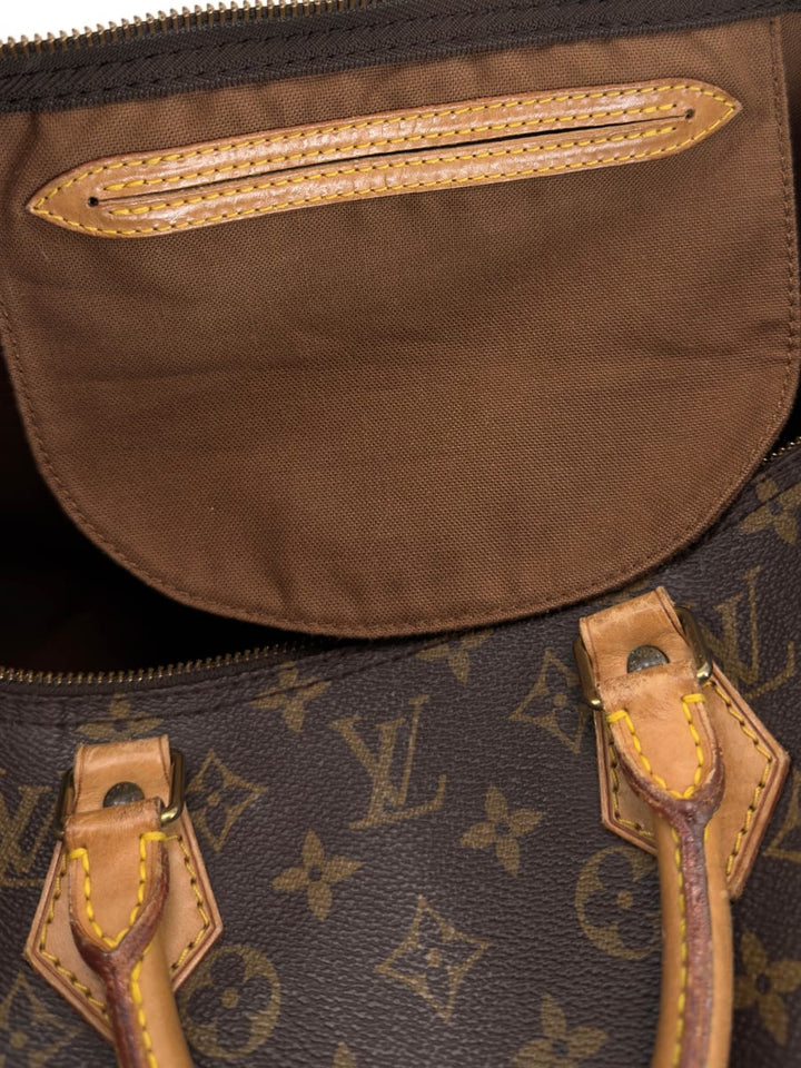 Pre-Owned Louis Vuitton Speedy 40 Monogram Handbag
