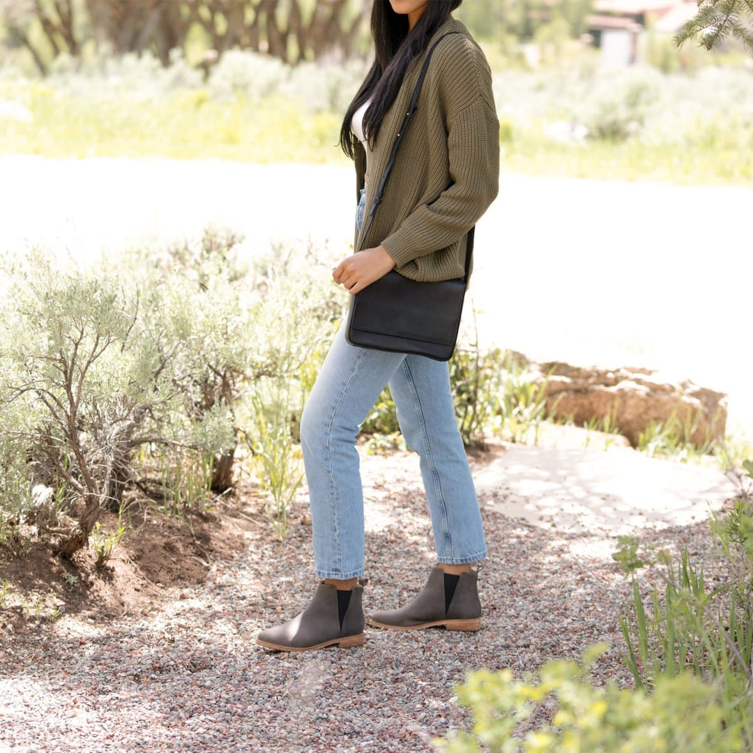 Classic Chelsea Boot - Grey