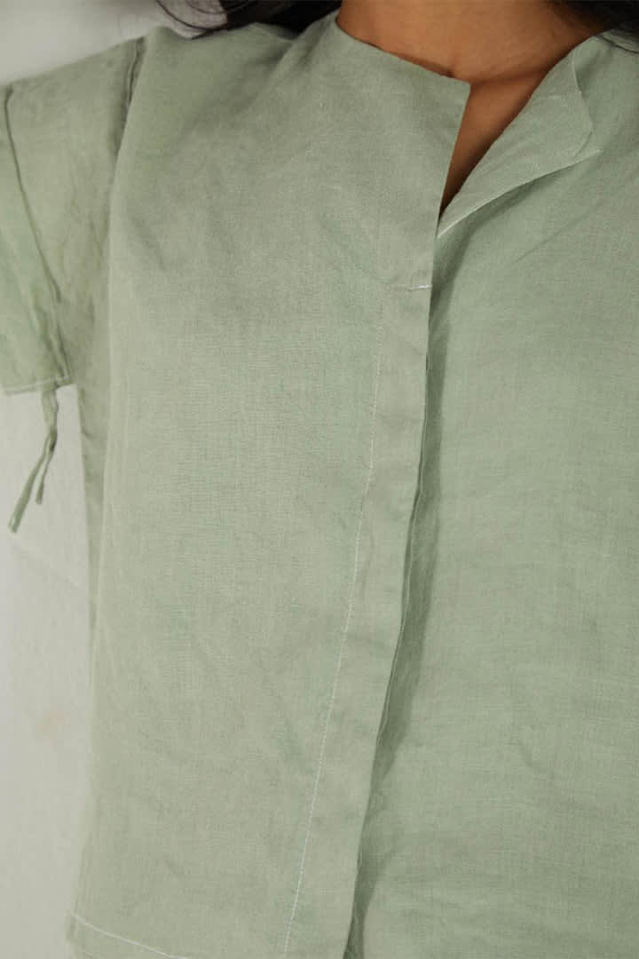 The Daydreams Shirt - Light Olive