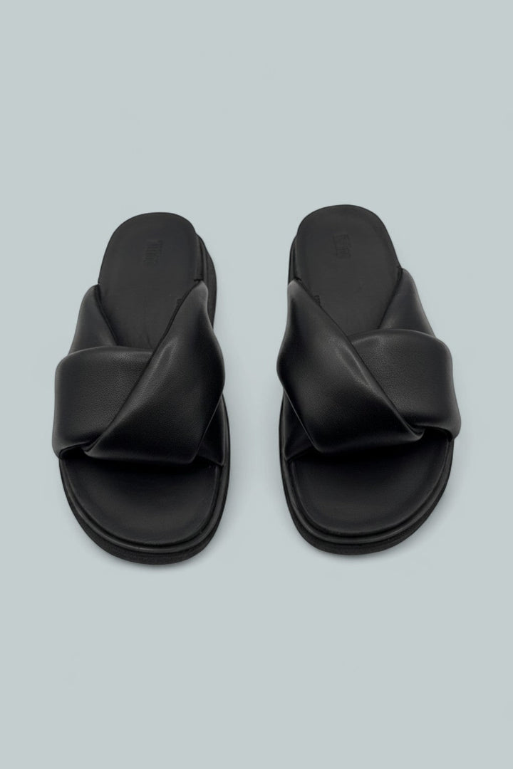 Women's Folded Leather Sandals - All Black