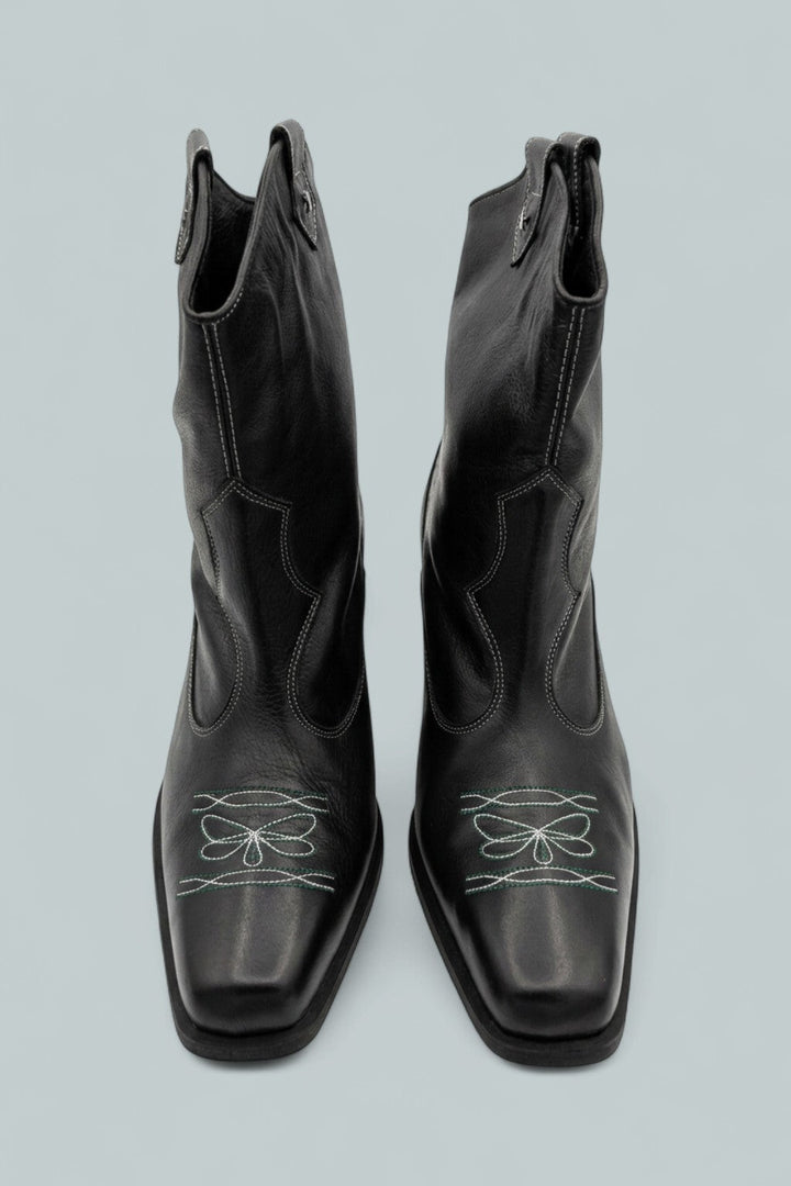 Women's Wandering Western Boots - Black Leather