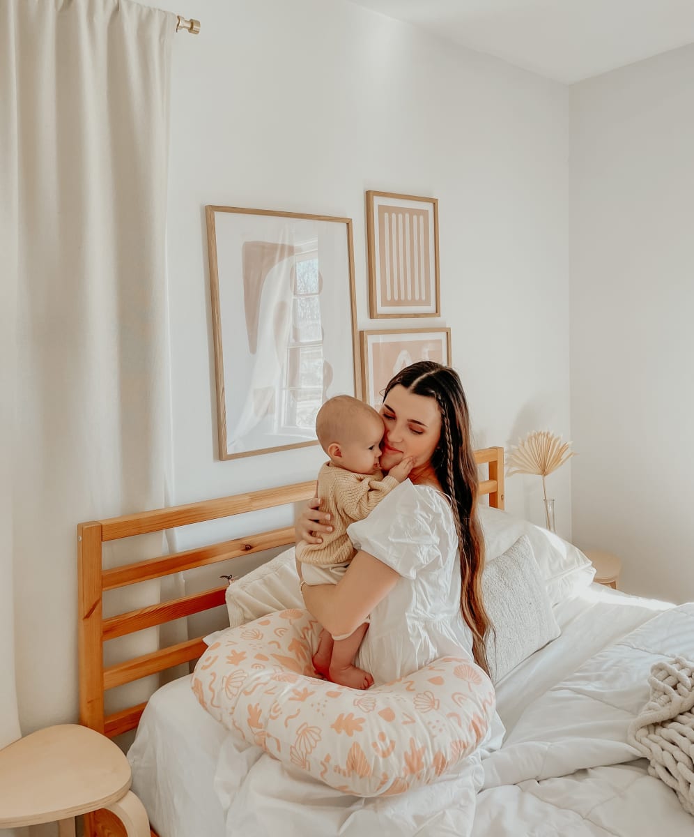 Nursing Pillow Cover - Naomi