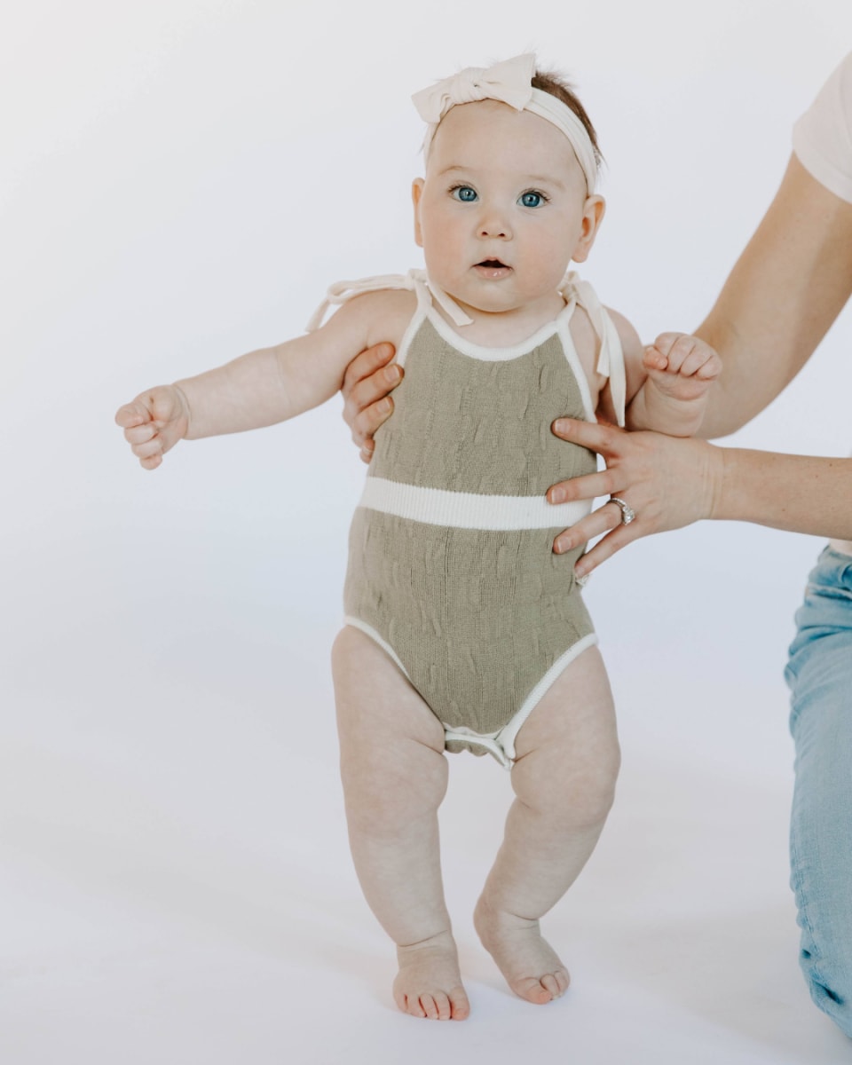 Organic Cotton Magnetic Bubble Romper - Truffle