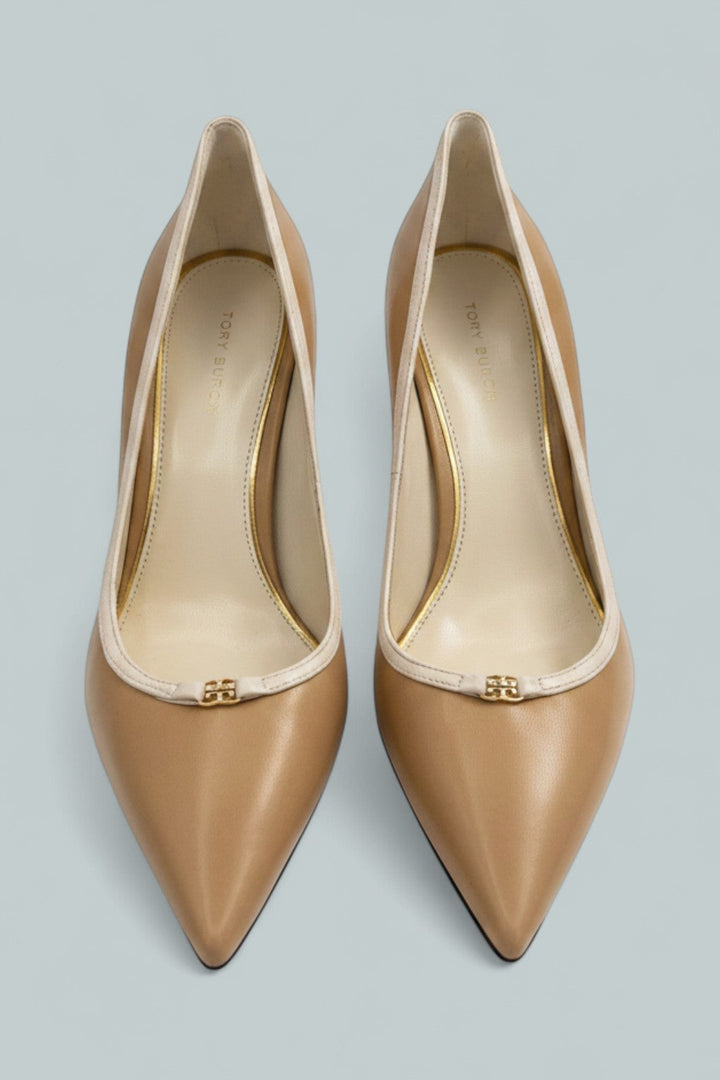 Double T Buckle Pump - Cantucci / Light Cream