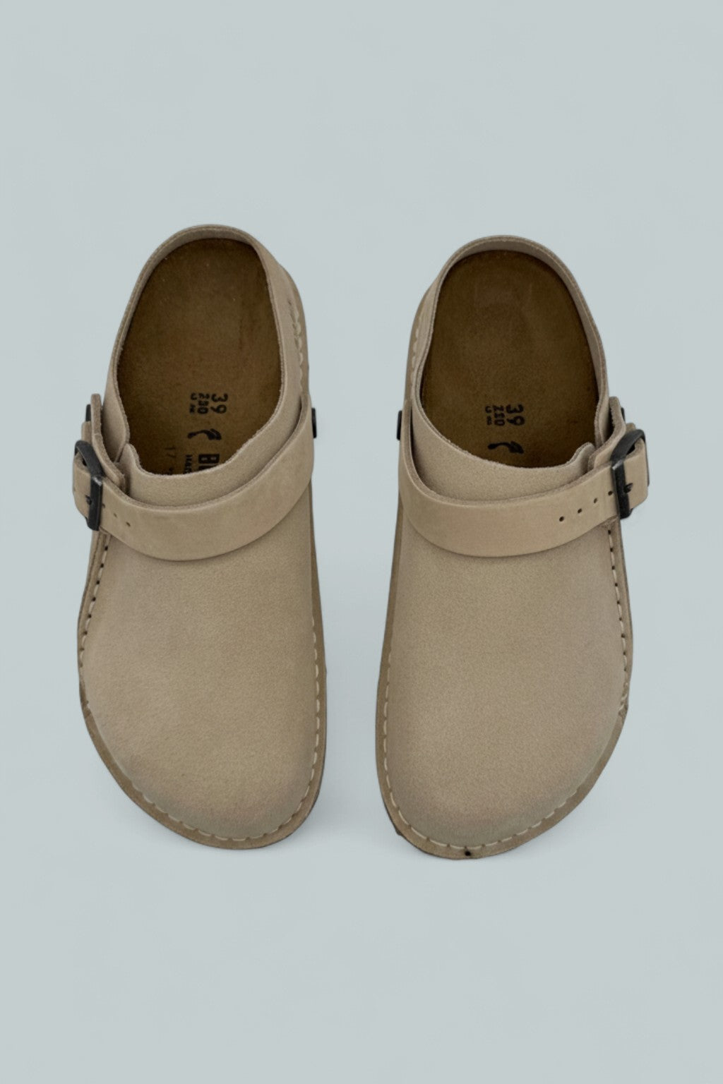 Lutry Premium Suede Clogs - Eggshell