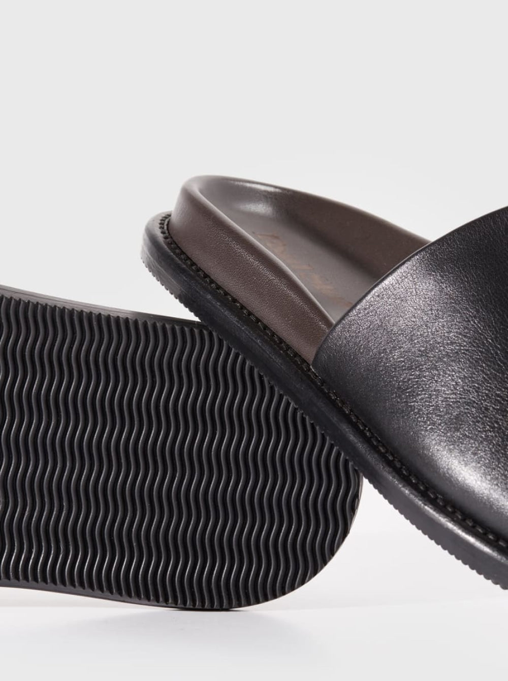 Palma Leather Slide - Black - Sandal