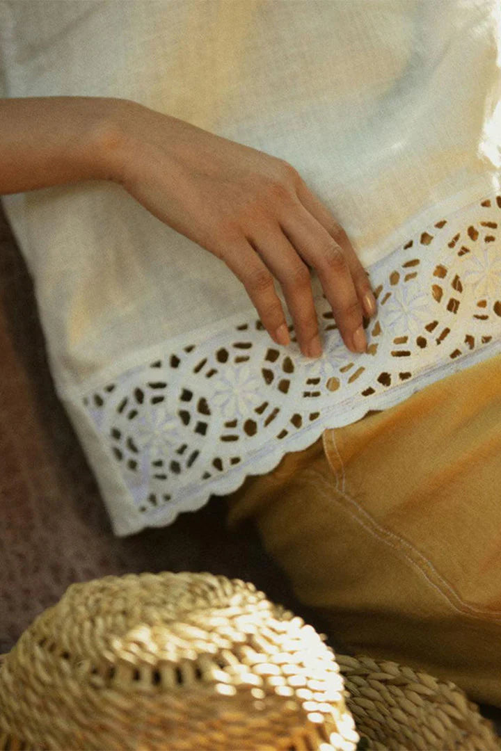 Sunkissed Shoulders Top - Shell Off-White