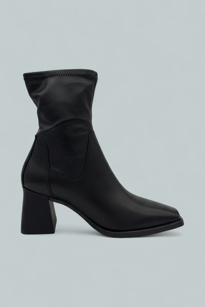 Hedda Ankle Boots - Black