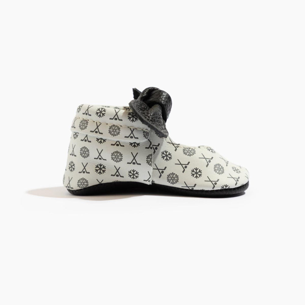 Power Play Knotted Bow Baby Shoe - ’Flats - Baby Kids Adult All’