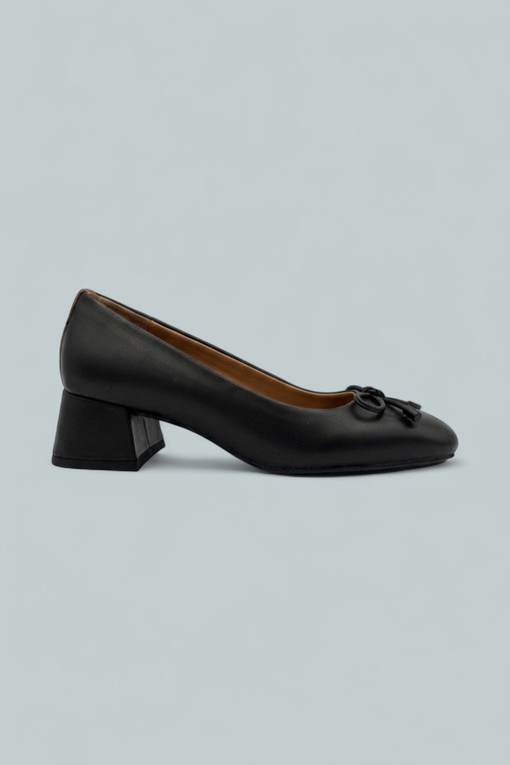 Lancine Leather Bow Heel - Black Leather