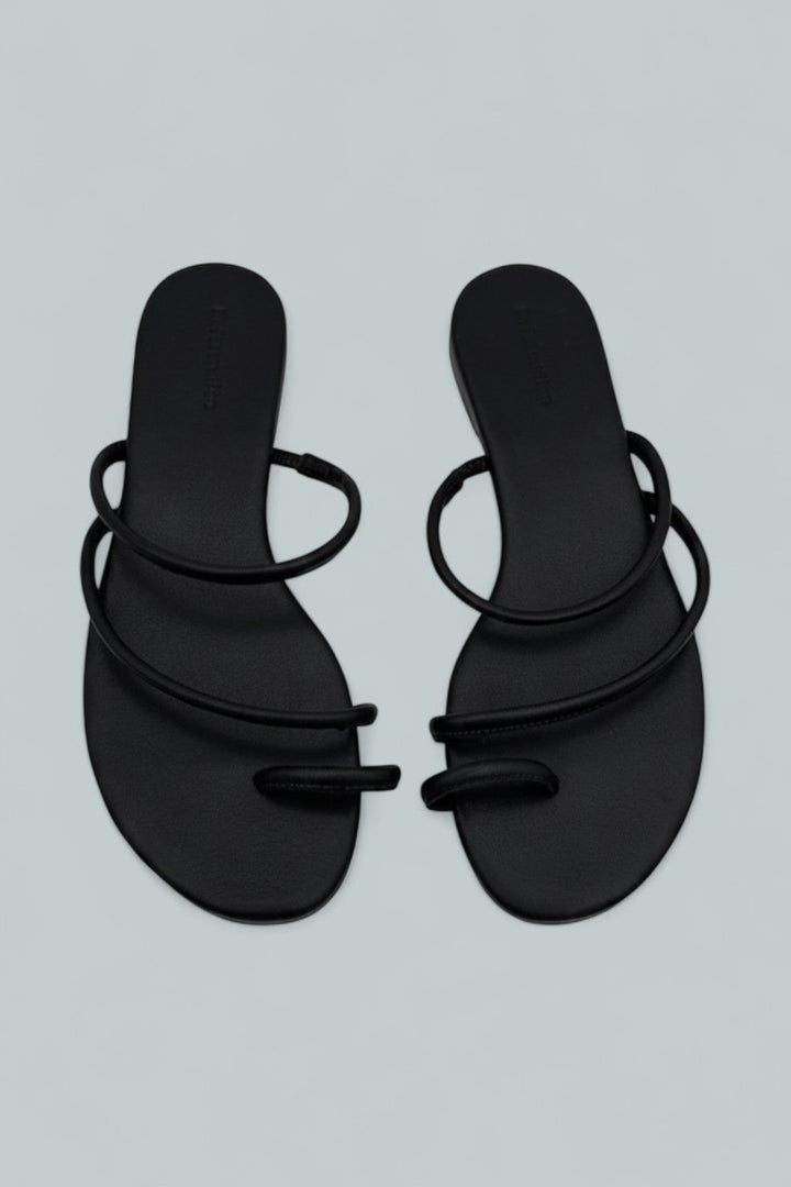 Ludo Toe Ring Strappy Flat Sandal - Black