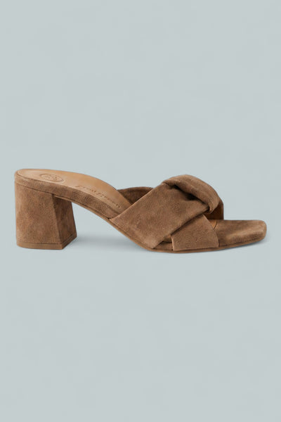 Women's Delight Sandals - Nut Suede