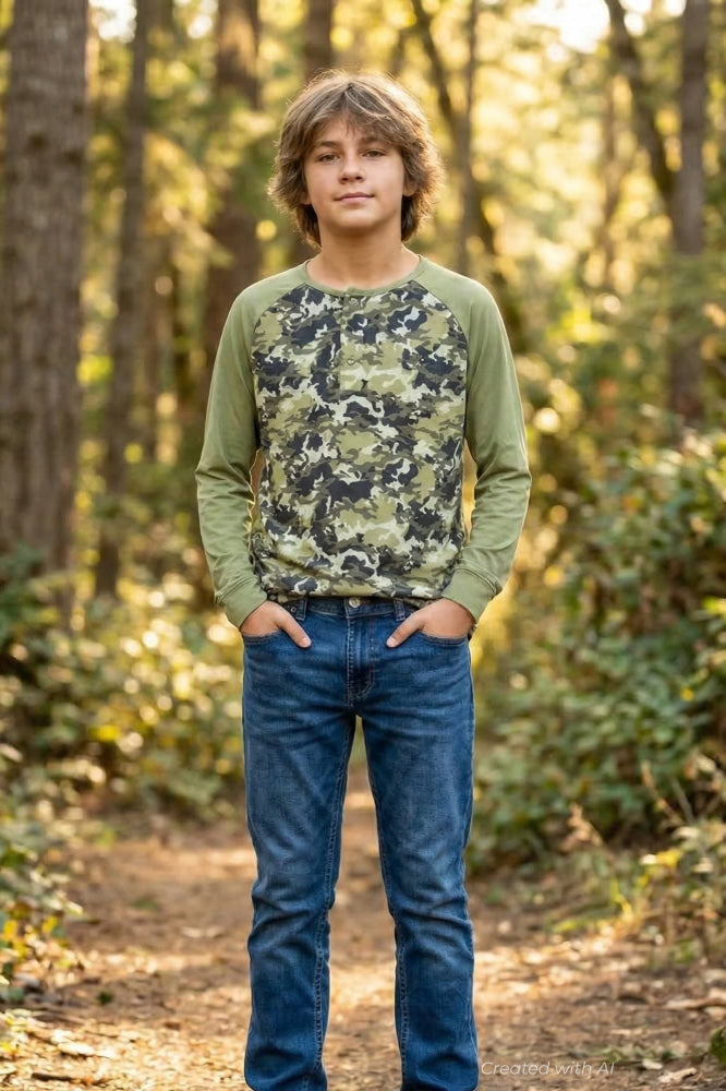 Raglan Henley - Green Camo - Henley
