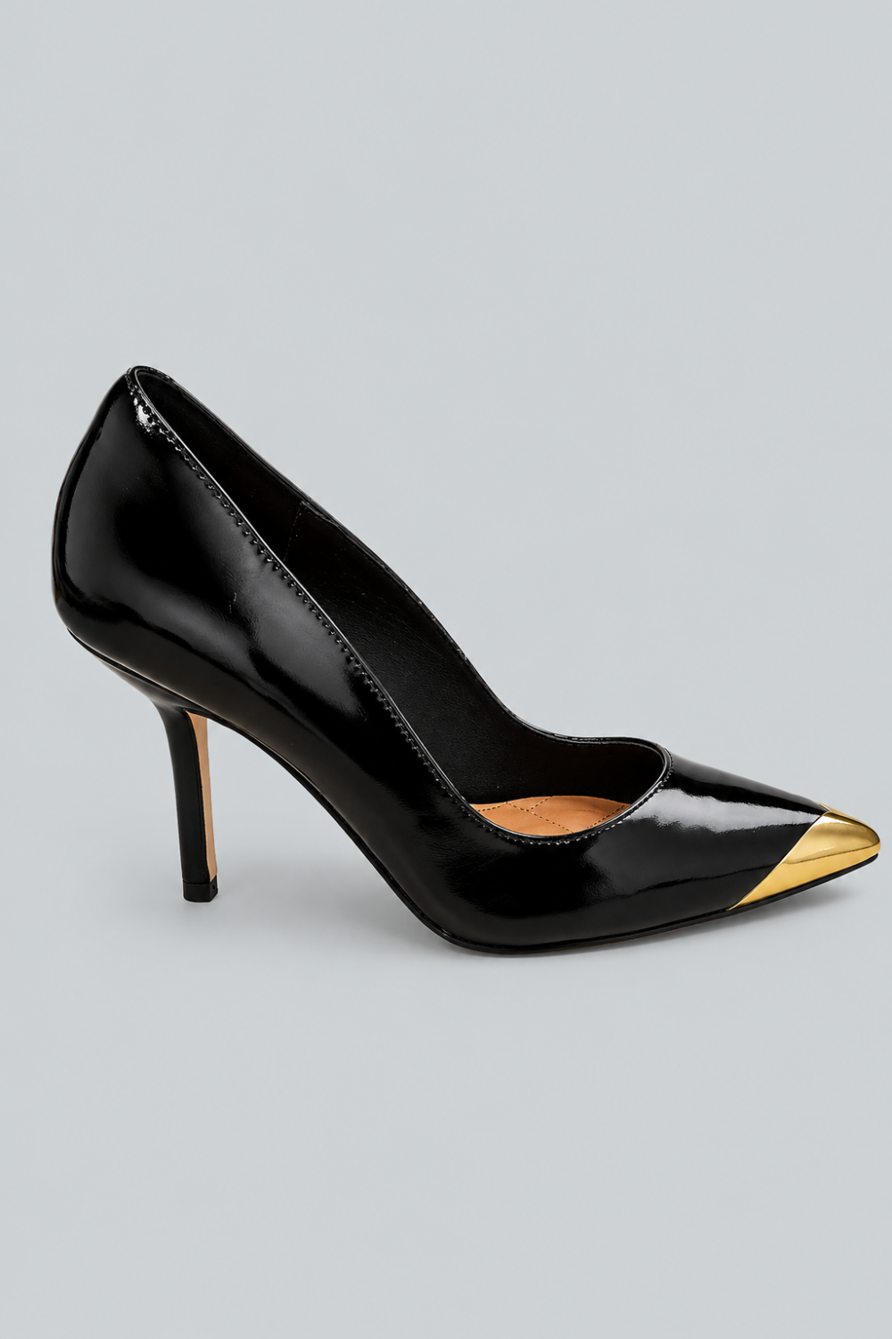 Regent Pump - Black - US 9 / EU 40 - Heels