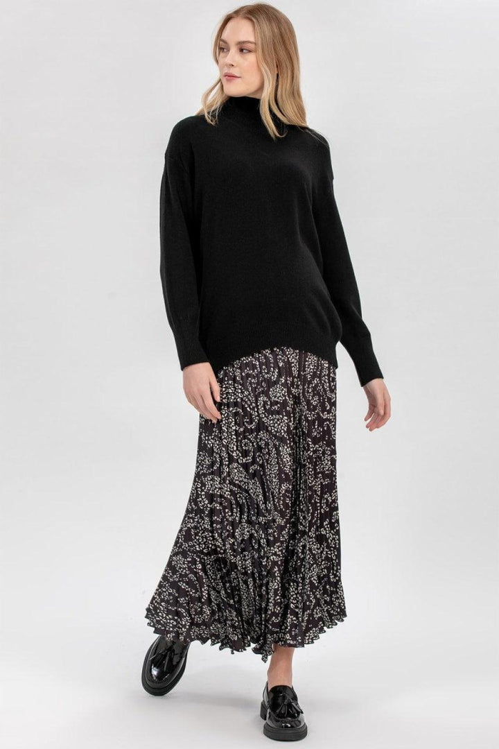REGINA Maternity Turtleneck Sweater - Black - Turtleneck