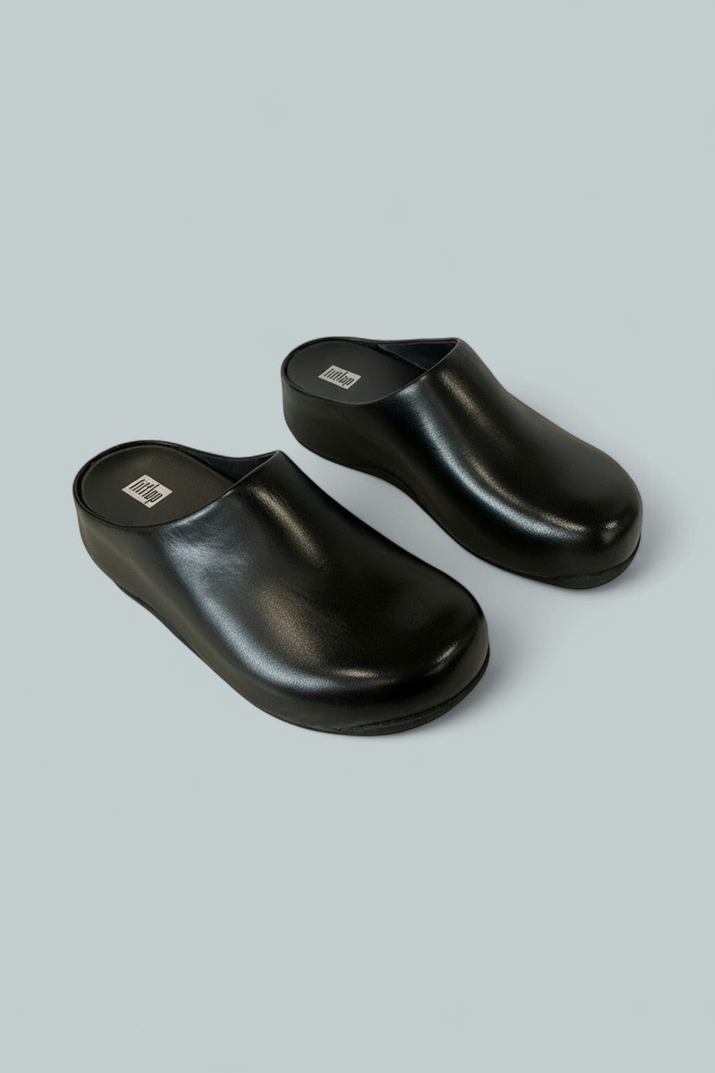 Women's Shuv Leather Clogs - Black